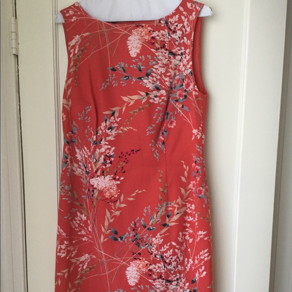 Pretty Talbots flowered sheath dress